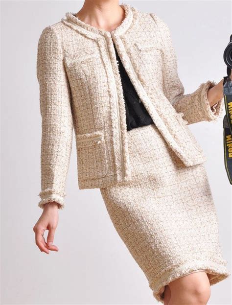 Classic Cream White Wool Tweed Jacket And Skirt Suit Outfit Women