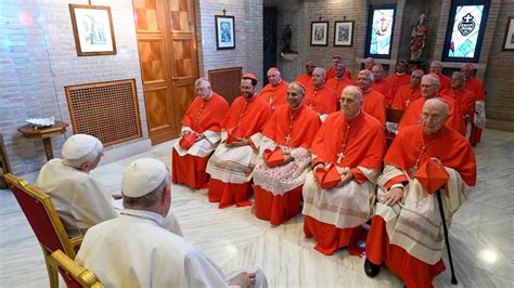 El Papa Se Encierra Con Sus Cardenales Dos Días Para Poner En Marcha