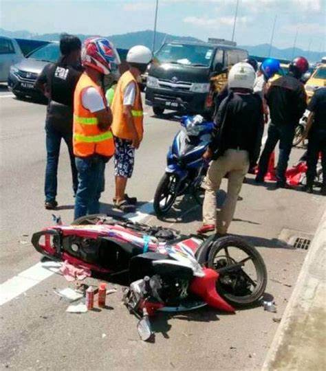 Accident On Penang Bridge Sparks Massive Traffic Crawl On Island New