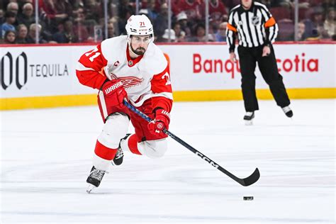 Detroit Red Wings Dylan Larkin Red Hot Start A Bit Different Than