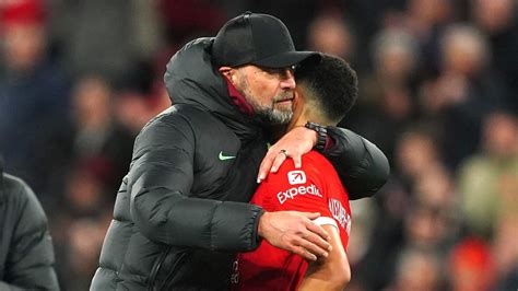 Trent Alexander-Arnold injury a concern for Jurgen Klopp after ...