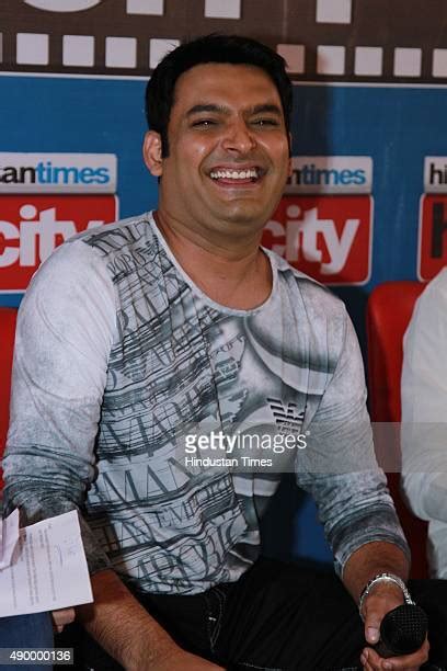 Indian Stand Up Comedian Kapil Sharma Promotes Upcoming Movie Kis Kisko ...