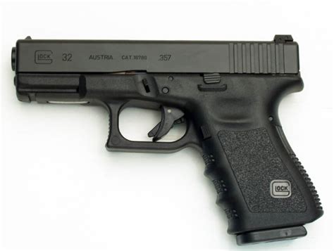 Glock 32 (G32) - Double Action Indoor Shooting Center & Gun Shop