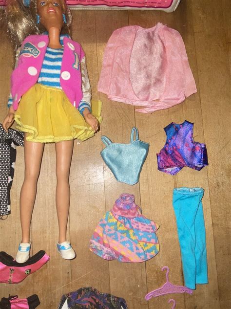 Vtg Barbie Maxie Doll 80s Neon Clothes Shoes Bride Accessories Carry