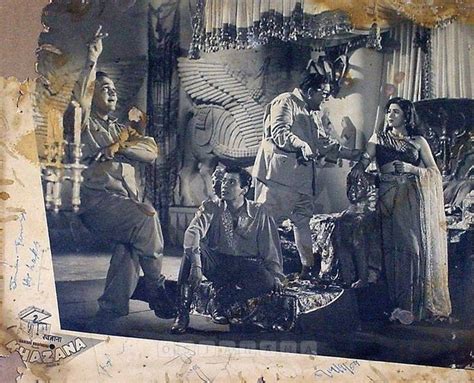 Madhubala, Om Parkash & Gope - Khazana (1951) | Film posters art, Rare ...