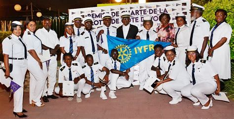 C Te Divoire Amicale Rotarienne De La Flotte Marine C R Monie De