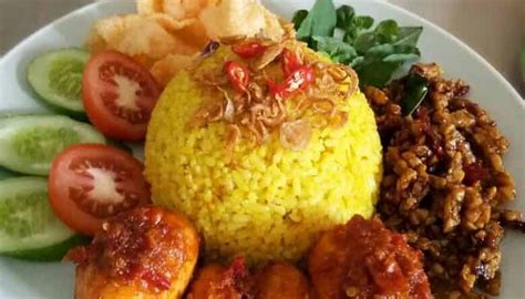 Usaha Jualan Nasi Uduk Atau Nasi Kuning Portal Bisnis Riau Indonesia