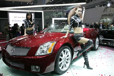 Sexy Models On Auto Shows Part I