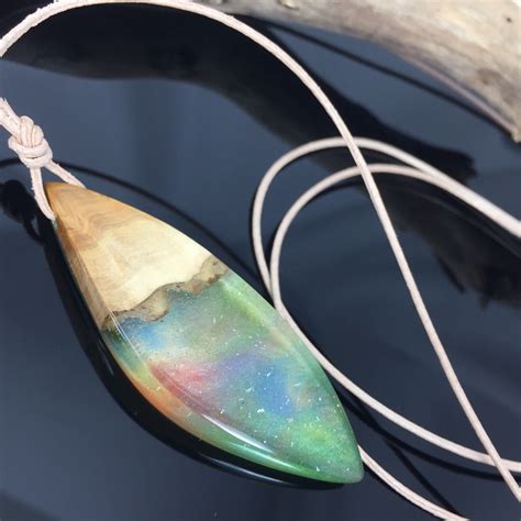 Polarlight Wood Resin Necklace Colorful Bunte Polarlicht Etsy