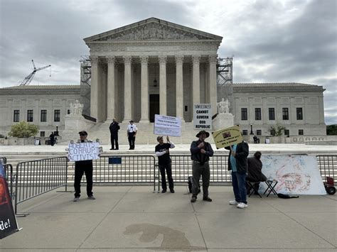 Biden Urges Term Limits For Us Supreme Court Justices New Ethics