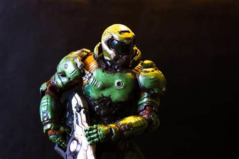 How To Make Doom Slayer For Cosplay | HobbyKraze