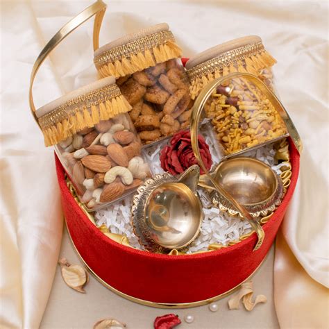 Mini Diwali Gift Basket - Gifts By Rashi