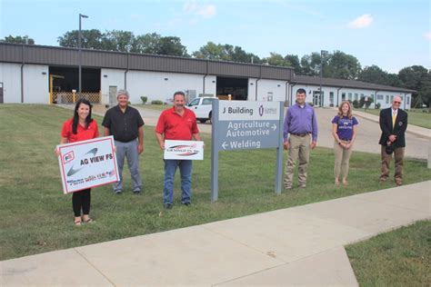 IVCC ag students can now "Earn and Learn" | WGLC