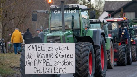 Bauern Demos Vor Protestwoche Hunderte mit Traktoren auf der Straße