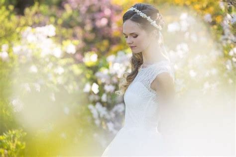 Haarschmuck Kopfputz Perlen Blumenkranz Haarblüten Hochzeit