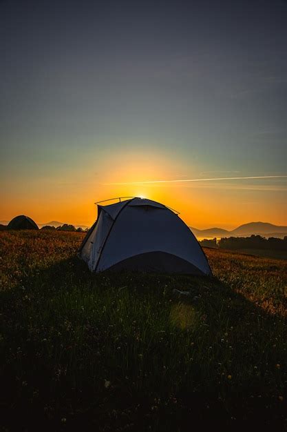 88,000+ Camping Sunset Pictures