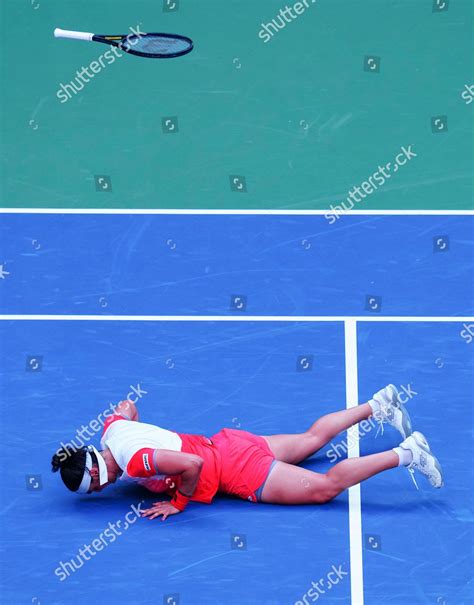 Ons Jabeur Reacts During Ladies Singles Editorial Stock Photo - Stock ...