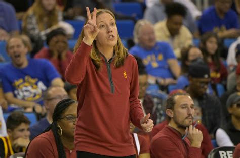 Lindsay Gottlieb Promotes Usc Womens Basketball As Trojans Chase Pac