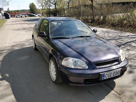 Honda Civic 1 5i LS Vtec 3d Viistoperä 1996 Vaihtoauto Nettiauto