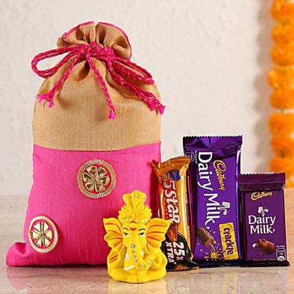 Buy Send Ganesha Idol With Cadbury Combo Online Fnp