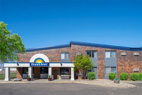Days Inn by Wyndham Sioux Falls Airport | Sioux Falls, SD Hotels