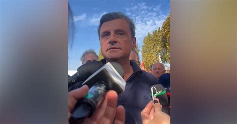 Calenda Va A Crevalcore Per Parlare Con Gli Operai Della Marelli Che