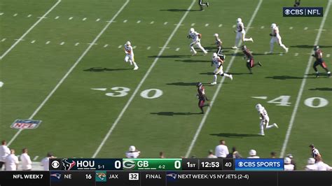 Houston Texans Linebacker Neville Hewitt Hauls In INT After Deflection