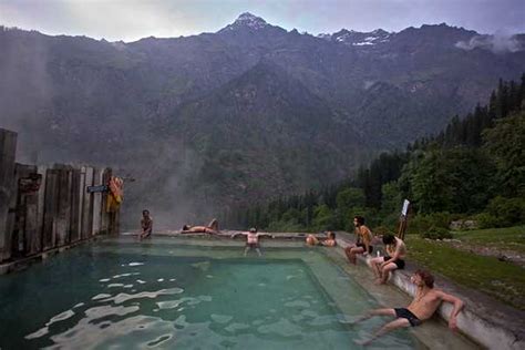 Hot Water Springs In India For Complete Rejuvenation