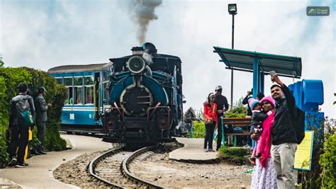 unique places  visit  darjeeling    points