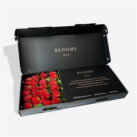 Signature Blooms Box Flowers | Blooms Box