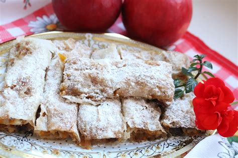 Bakina Kuhinja Sjajna Posna Pita Sa Dulekom Jabukama I Orasima