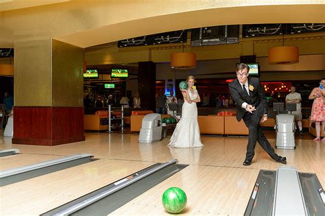 Hyatt Regency Cleveland Arcade Wedding - Bailey & Walt | Columbus ...