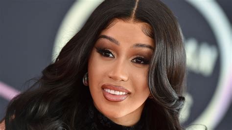 Cardi Bs Secret To Shiny Hair Is Found In The Produce Aisle Teen Vogue