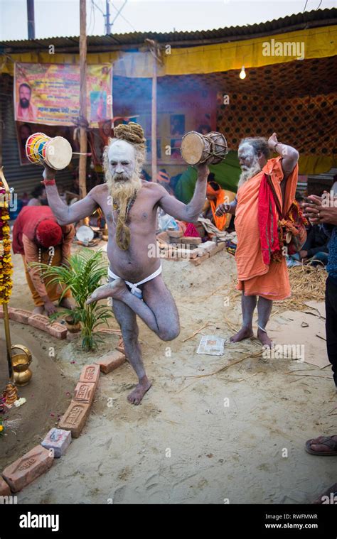 Kumbh Prayagraj Hi Res Stock Photography And Images Alamy