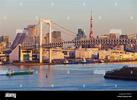 City Skylinethe Rainbow Bridge And Tokyo Tower Odaiba Tokyo Bay