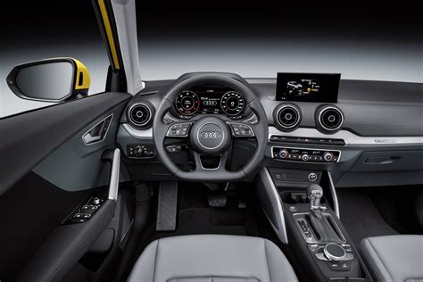 Audi Q Arriva Il Nuovo Allestimento Admired Red Live