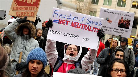 Net Neutrality Bill Clears Procedural Hurdle In Senate