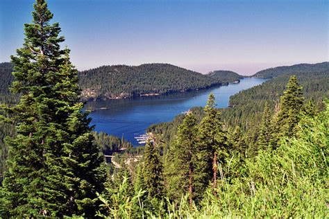 Huntington Lake View Overlooking The Lake At 7 000 Elevat Flickr