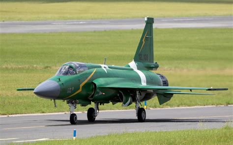 Top Pakistani Fighter Jets used by PAF | Zameen Blog