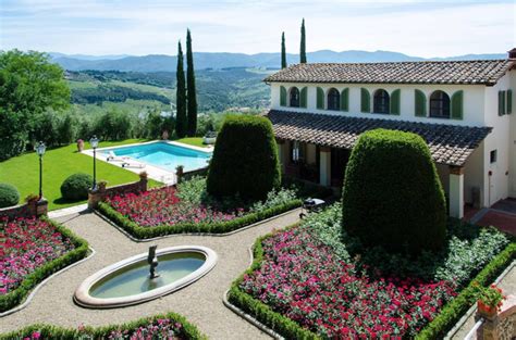 Estate Of The Day 14 8 Million Historic Villa In Tuscany Italy