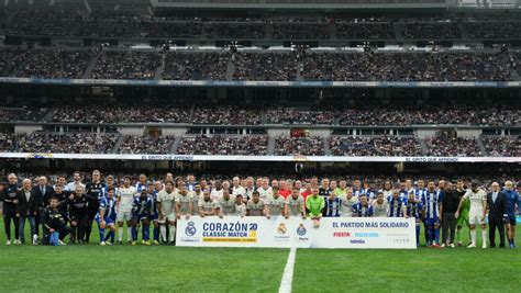 FC Porto Vintage A Entrada Em Campo De Algumas Das Maiores Estrelas Do