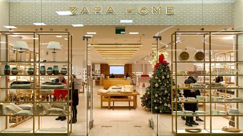 Lámpara de pie o árbol de Navidad Zara Home tiene la solución perfecta