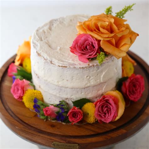 Fresh Flowers On Cake Safe A Very Special Weekend At Wedding Cakes