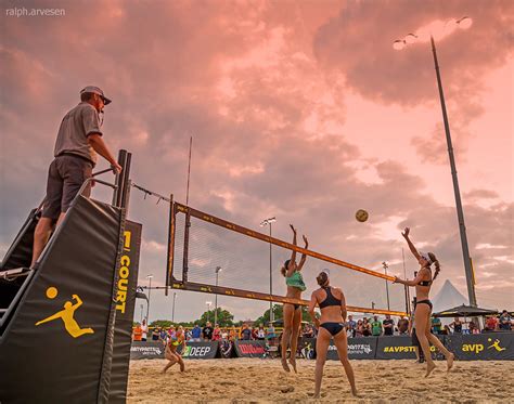 Basic Beach Volleyball Rules New Sand Volleyball Players Need To Know