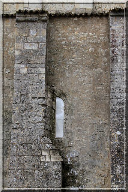 Eglise fortifiée de SAINT MARTIN LARS en SAINTE HERMINE Château