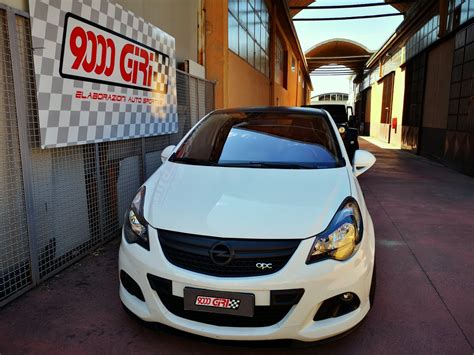 Elaborazione Opel Corsa Opc Nurburgring Come te non c è nessuno