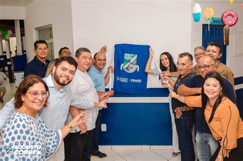 A Prefeitura entregou à população urumajoense a nova Escola Municipal ...