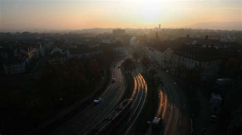 Verkehrschaos in Kassel Langer Stau auf Frankfurter Straße nach