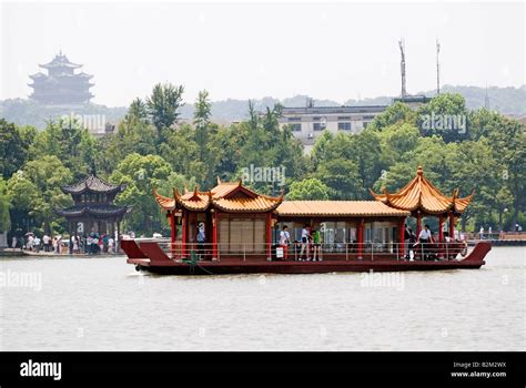 China Hangzhou Xi Hu West Lake Stock Photo Alamy