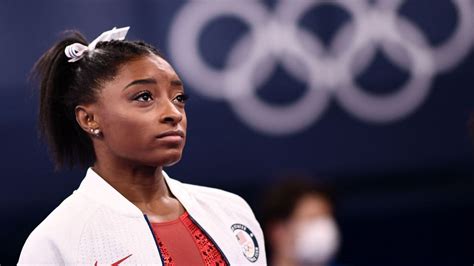 Simone Biles Bei Olympia 2021 Us Turnerin Sagt Teilnahme Am Mehrkampf